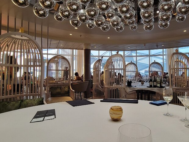 Cruising / Chef's Table